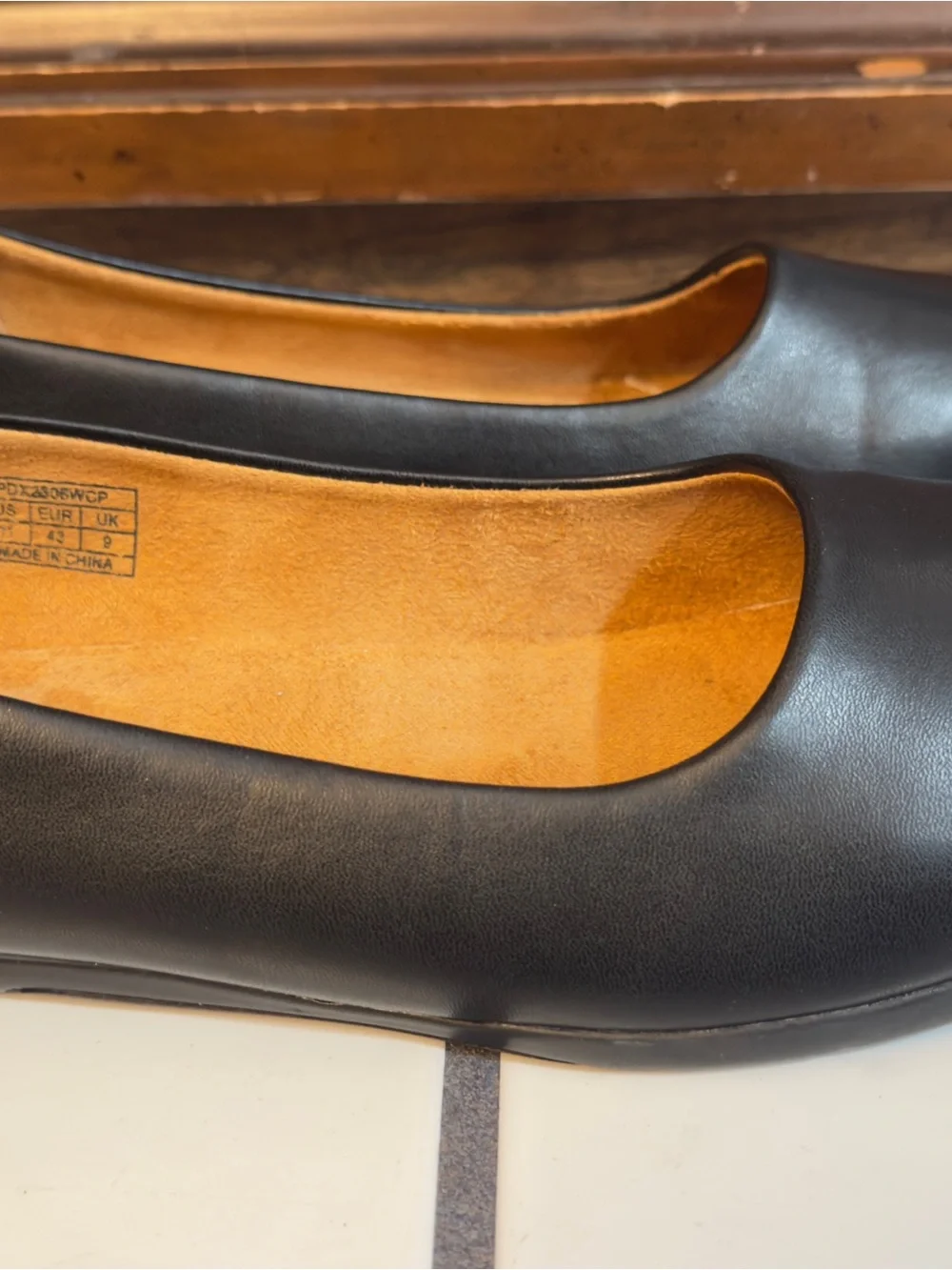 VEEYOO Black Minimalist Ballet Flats Women’s Size 11 Comfort Slip On‎ Shoes”